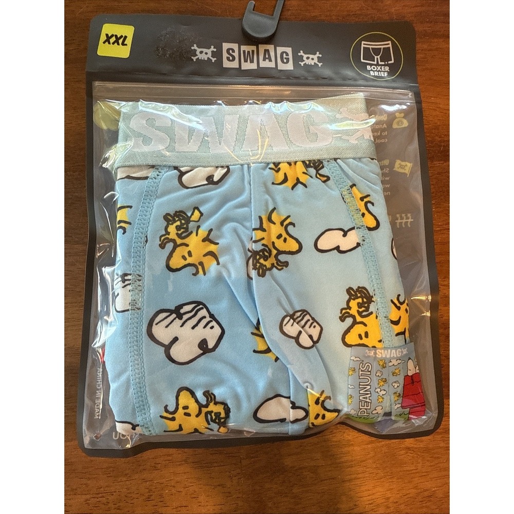 SWAG Peanuts Snoopy Doghouse Boxer‎ Briefs 2XL 42-44 XXL Woodstock Charlie Brown